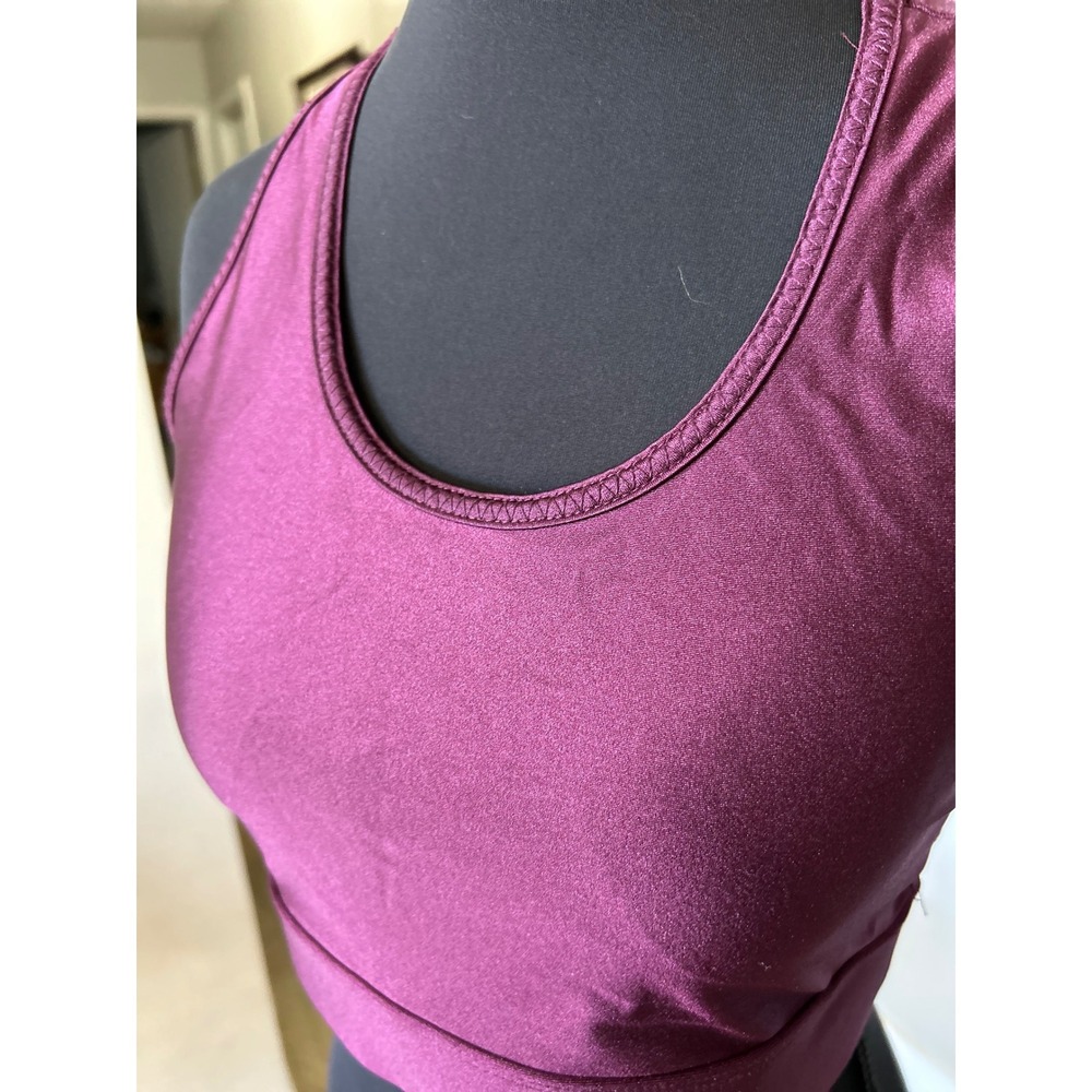 Fabletics Burgundy On-The-Go Medium Impact Sports‎ Bra Workout Activewear Medium